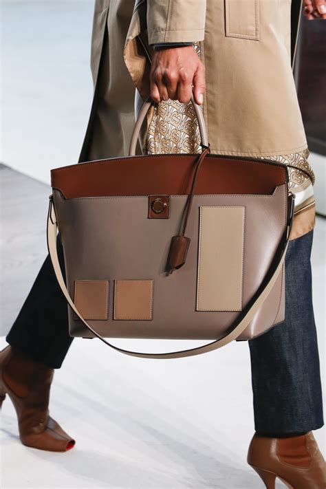 burberry fall 2019 collection|Burberry handbags latest collection.